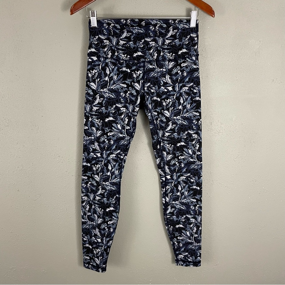 LULULEMON Wunder Under High Rise Size 8 Tight Legging Blue Embellished Multi